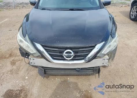 2016 Nissan Altima 2.5/S/Sv/Sl/Sr z USA, uszkodzony, nr VIN 1N4AL3AP0GN358145